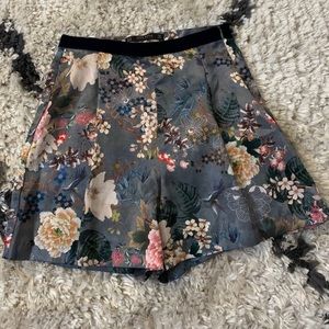 Zara High waisted shorts